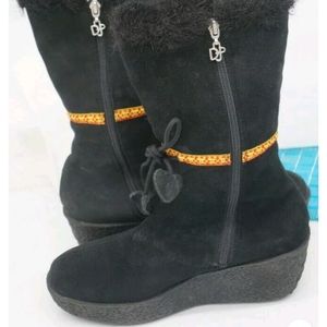 Donald pilner suede boot faux fur lined